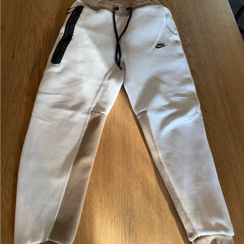 Nike Tech Fleece Men’s (White and Tan) Summit white Joggers